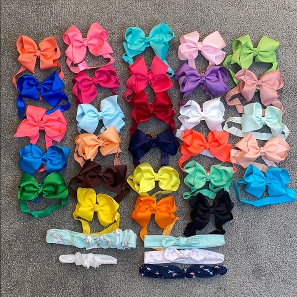 Other - Girl bow lot - 33 pieces